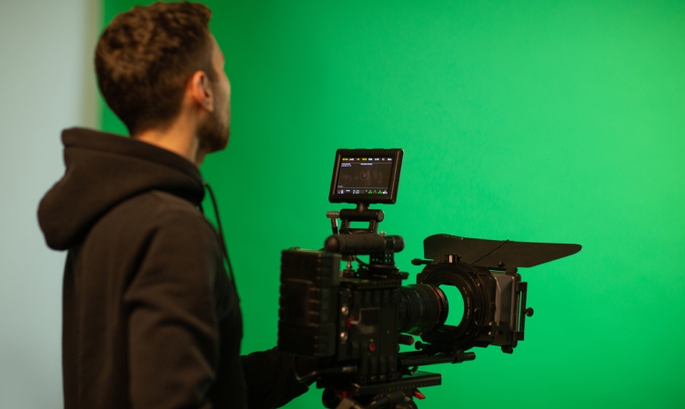 Vcams Green Screen studio for rent